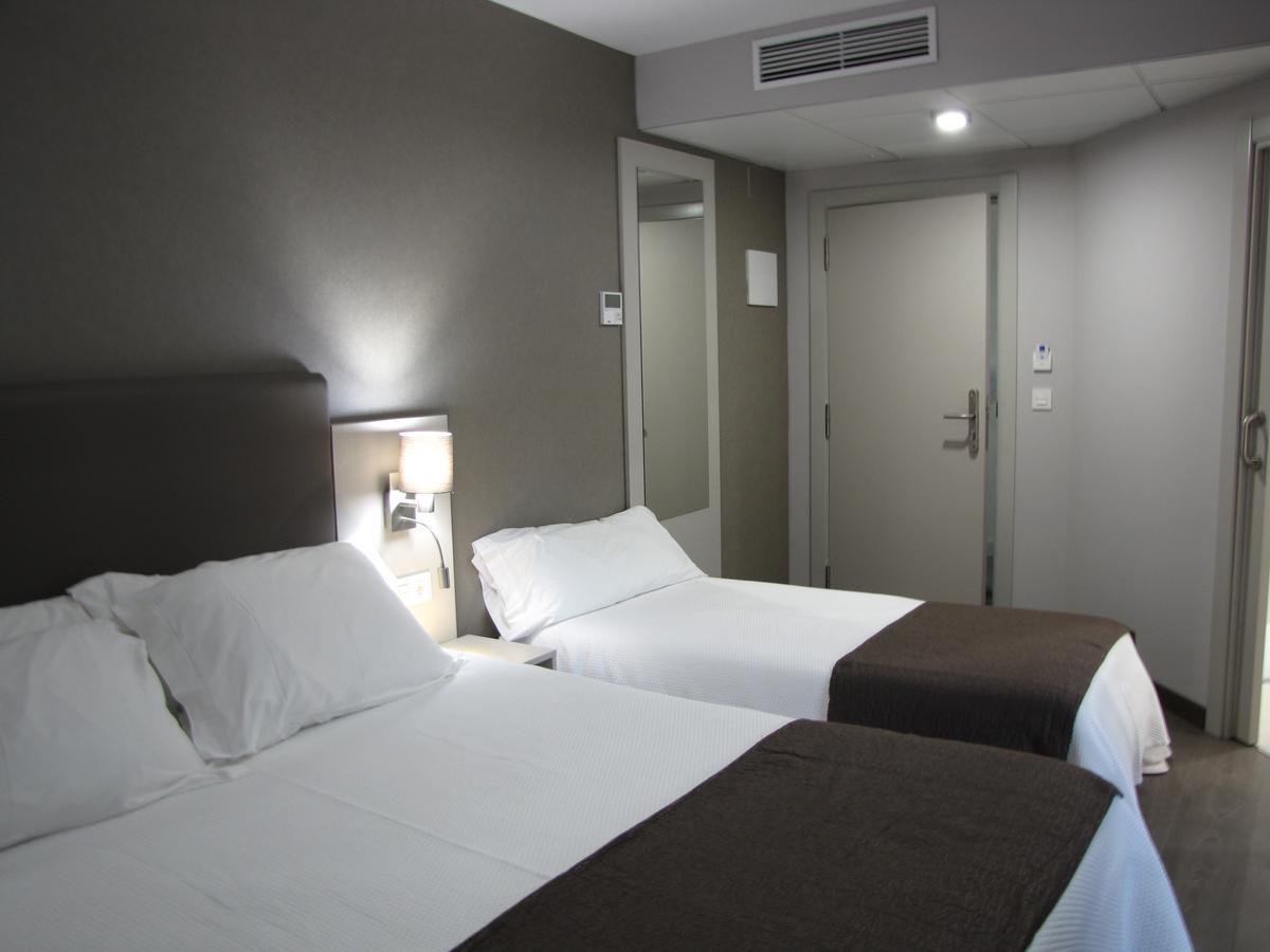 Hotel Ton ซันเชนโช ภายนอก รูปภาพ